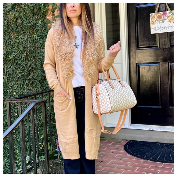 39 Most Fabulous Soft Long Viscose Blend Sweater Knit Cardigan with pockets - Picture 2 of 9